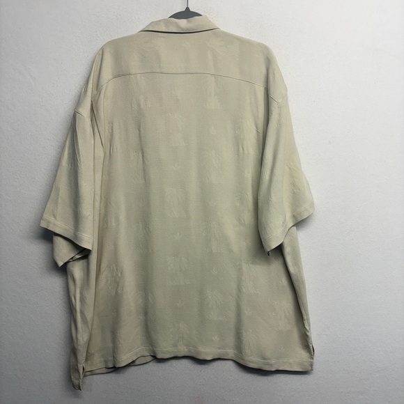 NWT Tommy Bahama Button Down Shirt Cream XXL Sunny Palms Camp Sand Dollar Silk - Picture 2 of 7